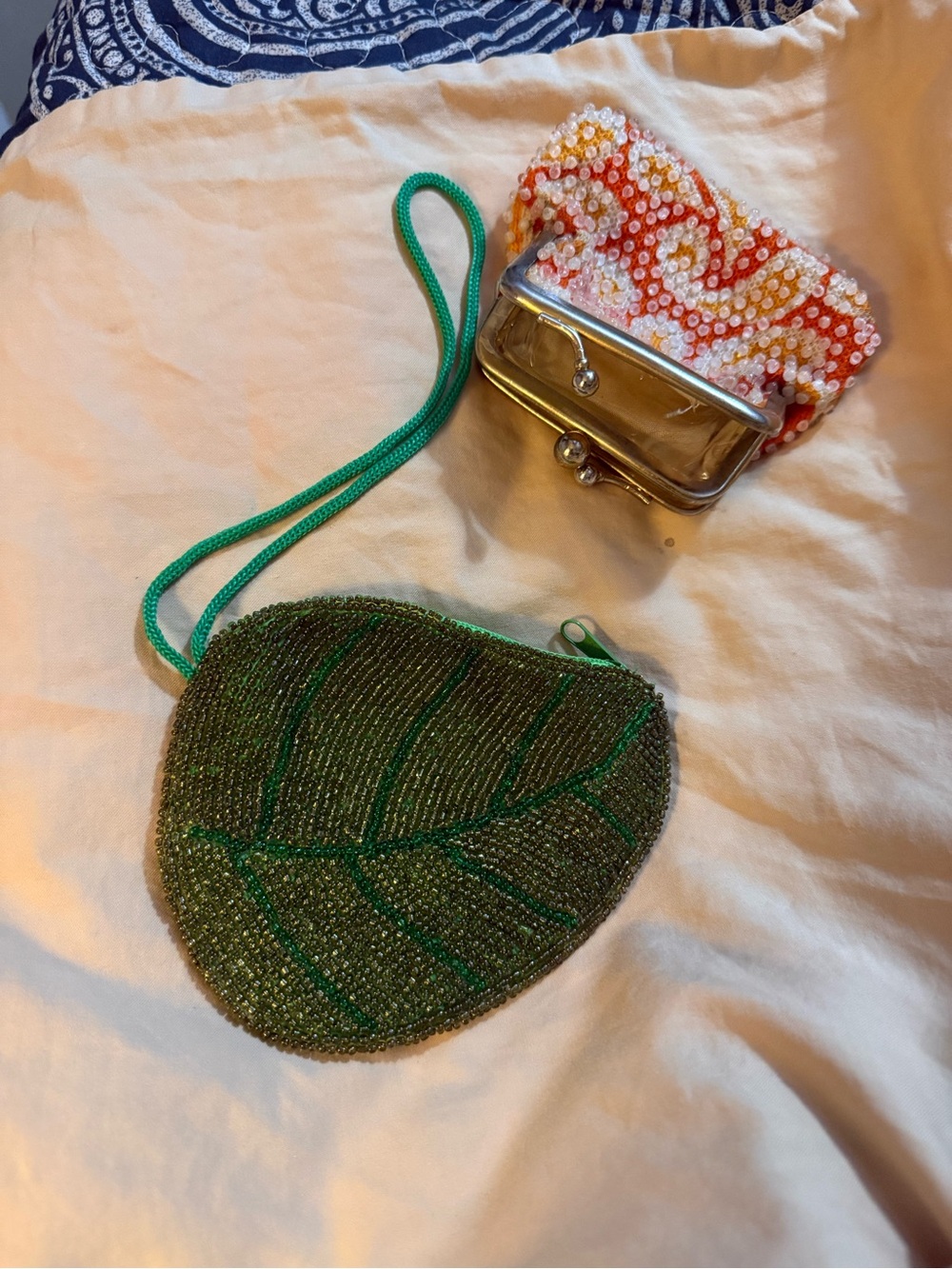 Green Beaded Leaf Crossbody Bag - Women's Fashion Accessory